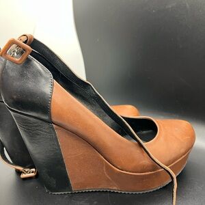 Women's Aldo Two-Tone Brown and Black Wedge Pumps